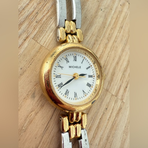 Vintage Michele ladies two toned dress watch NEW BATTERY - Picture 5 of 12